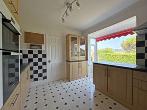 Photo 12- click for photo gallery